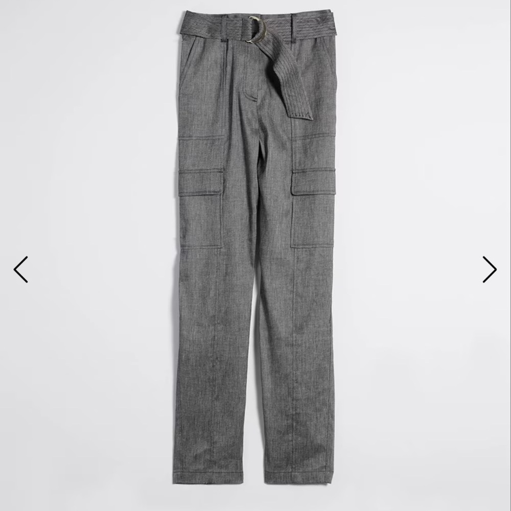 NWT White House Black Market Linen Blend Trousers. Color-Midnight Twill. Size 6P